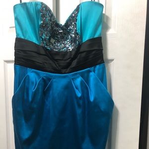 Bebe dress size medium